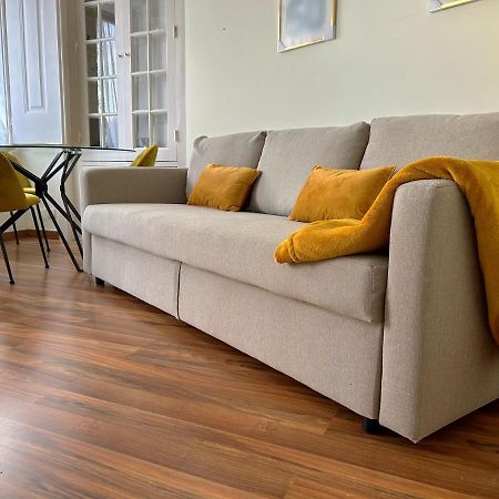 Boutique Apartment In Historic Lissabon Buitenkant foto