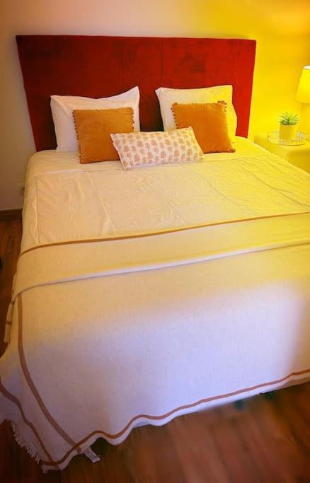 Boutique Apartment In Historic Lissabon Buitenkant foto